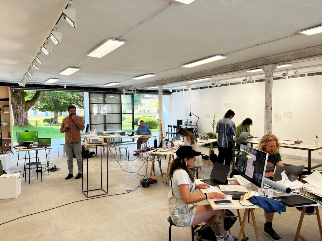 Workshop Designing Energy Raitenhalslach 2025_Zeiselmair 2 Workshop DESIGNING ENERGY, 4 10 8 2025, Hochschule Weihenstephan Triesdorf (HSWT) + Kunst + Architektur Akademie für Klima, Umwelt, Soziales